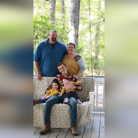 Meet your Posher, Susan - Picture 2 of 6